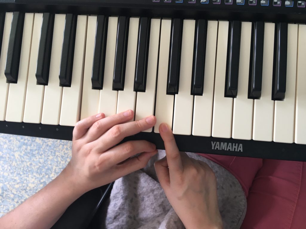 Expérimentation sur un clavier numérique Yamaha